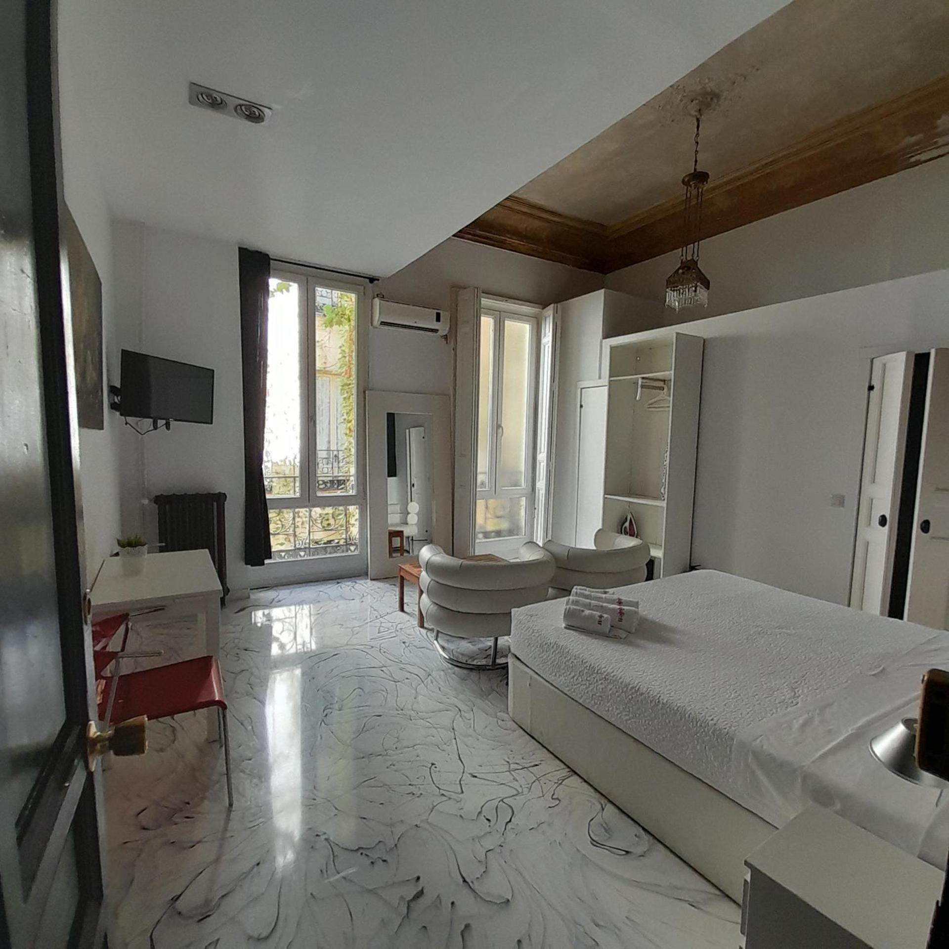 Apartamentos Matute 11 Madrid Ngoại thất bức ảnh